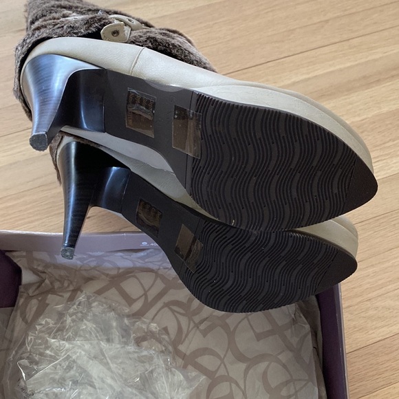 Bakers Attitude Boots with Faux Fur Sz 10 - Picture 7 of 13